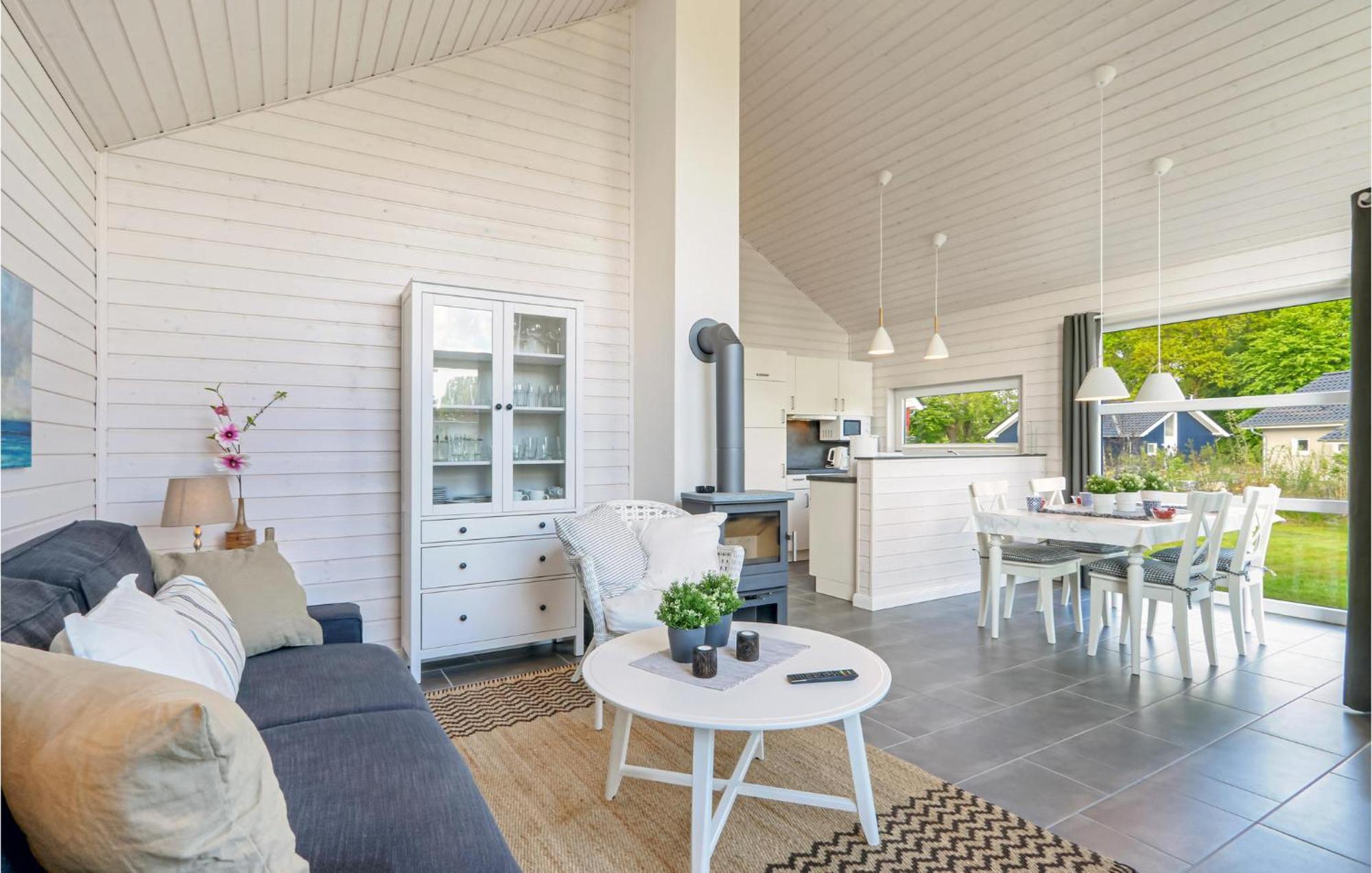 Stunning home in Krems II-Warderbrck with 2 Bedrooms, Sauna&WiFi Gols Exterior foto