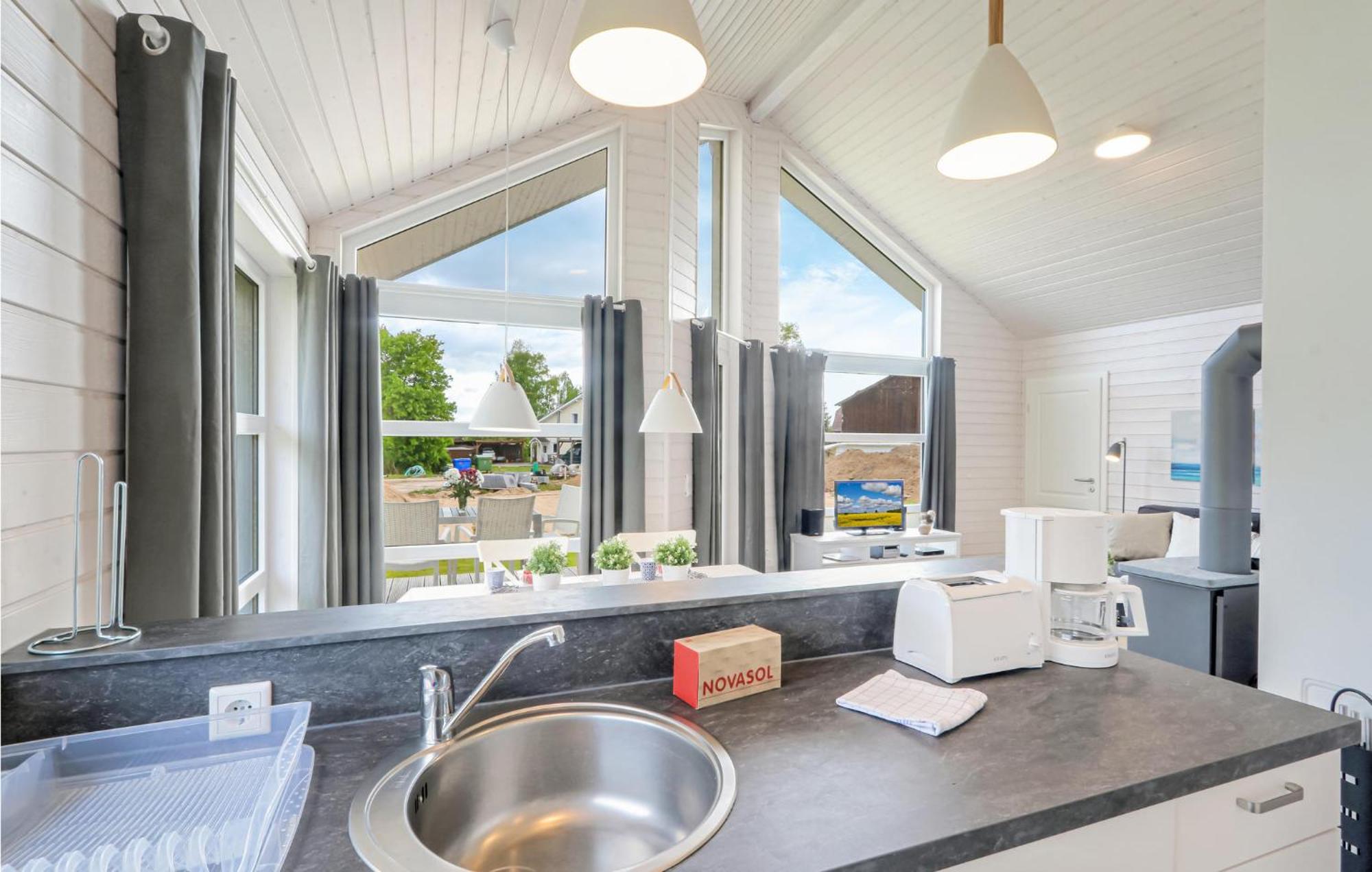Stunning home in Krems II-Warderbrck with 2 Bedrooms, Sauna&WiFi Gols Exterior foto